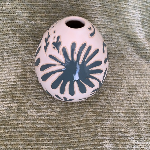 Cream & Blue Earthenware Bubble Egg Vase - Picture 2 of 7